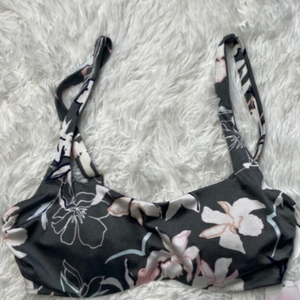 Athleta Bikini Bra Top 34B/C - Picture 2 of 9